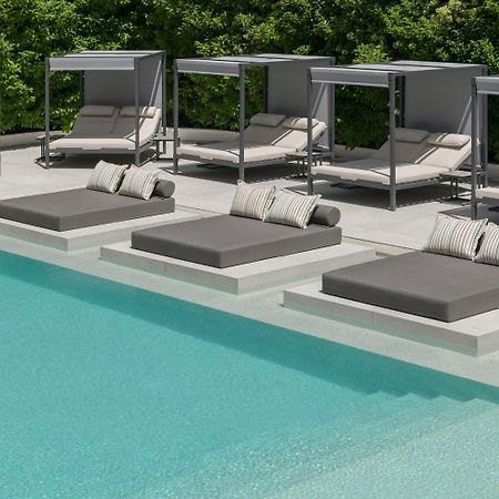 Blazer Suites Hotel Atene Esterno foto