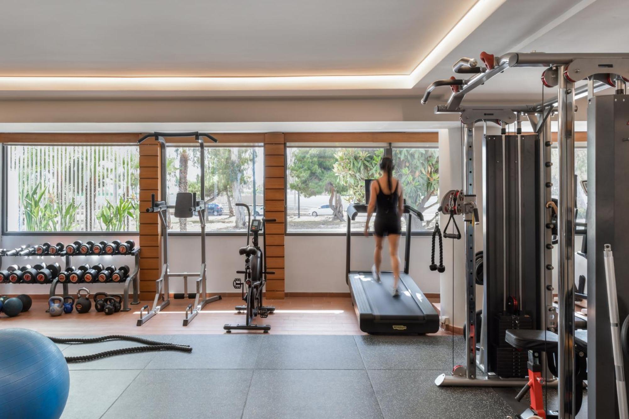 Blazer Suites Hotel Atene Esterno foto