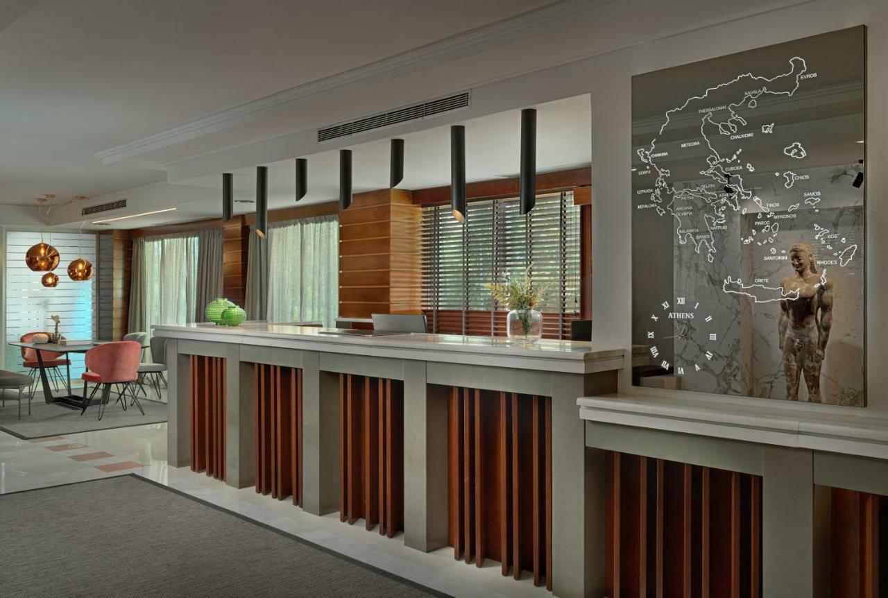 Blazer Suites Hotel Atene Esterno foto